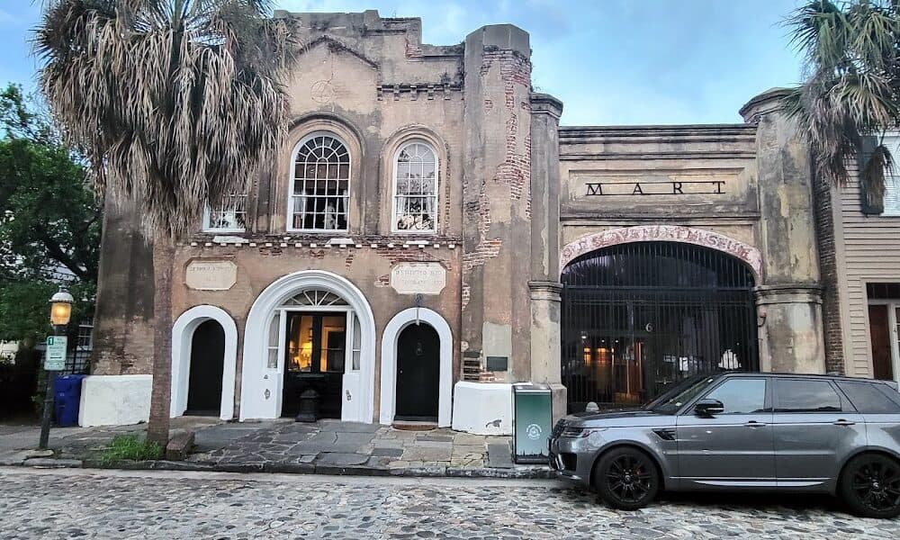 Old Slave Mart Museum