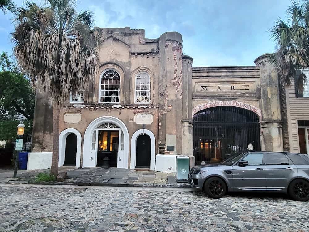 Old Slave Mart Museum